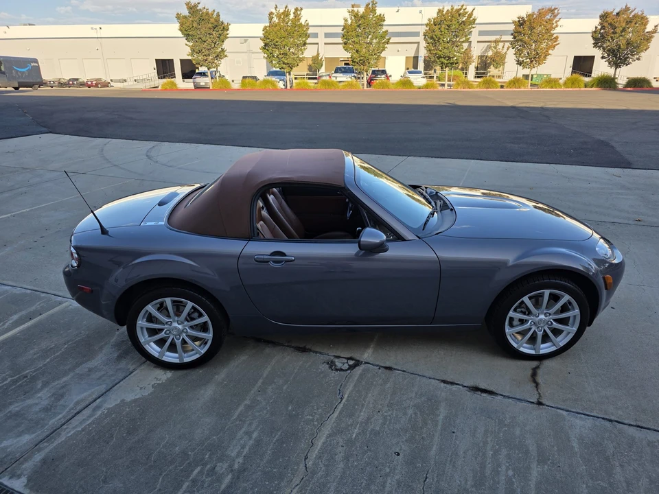 2006 Mazda NC MX-5 Miata - Image 22 of 31