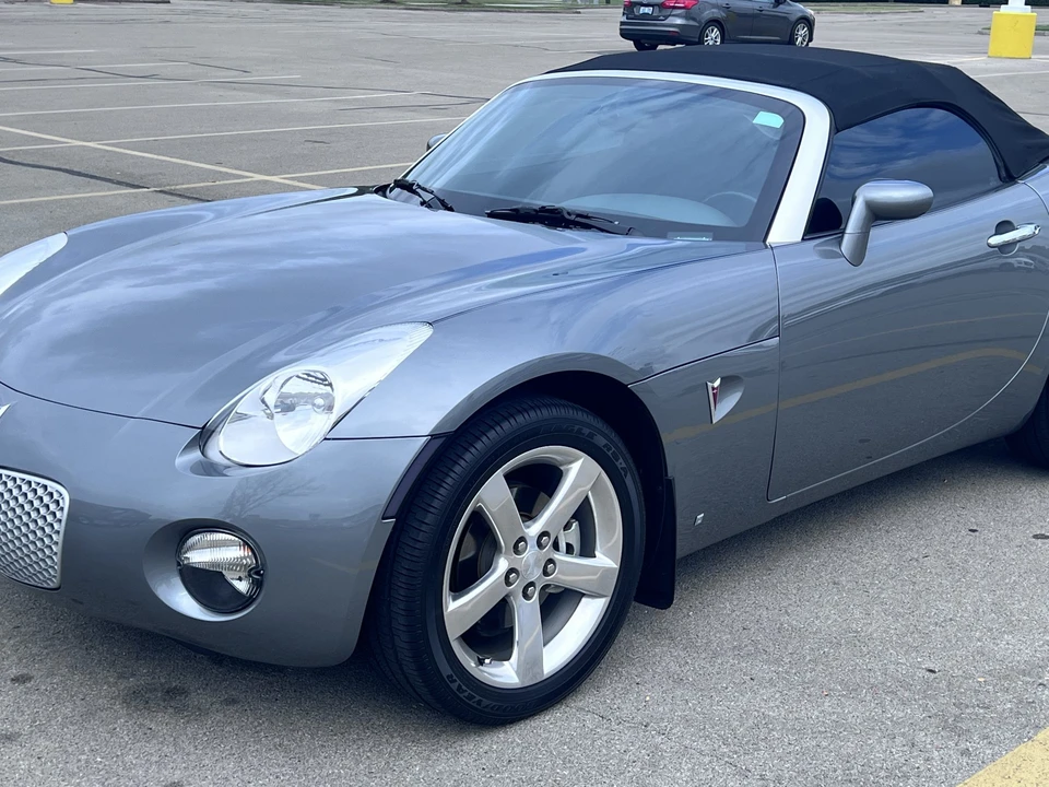 2006 Pontiac Solstice - Image 12 of 31