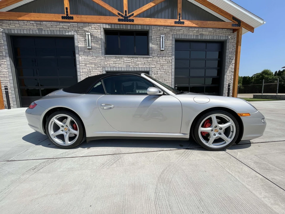 2006 Porsche 997 Carrera 4S - Image 10 of 31