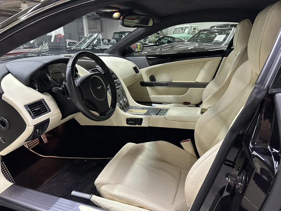 2007 Aston Martin DB9 - Image 24 of 31