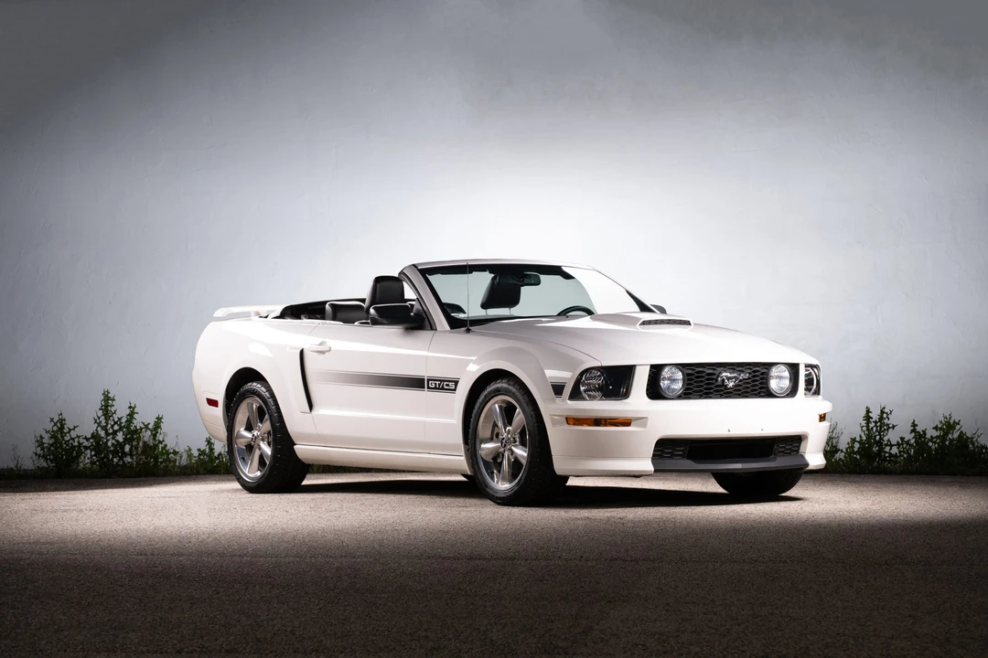 2007 Ford S197 Mustang GT - Image 2 of 31