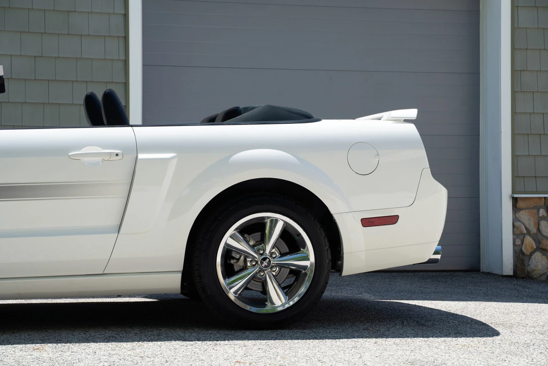 2007 Ford S197 Mustang GT - Image 29 of 31
