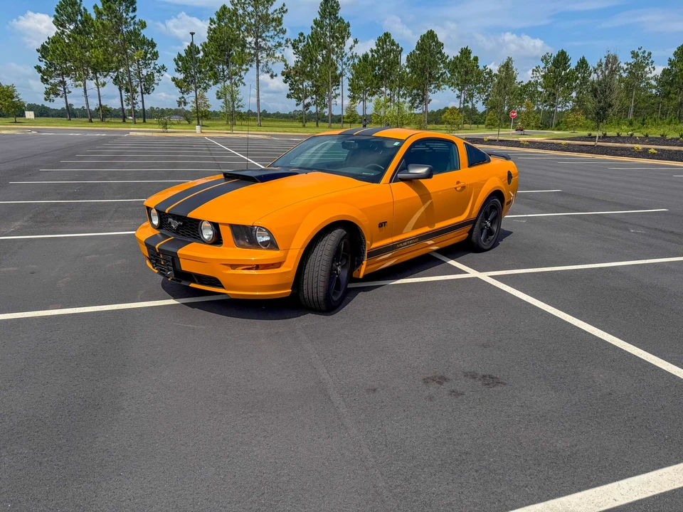 2007 Ford S197 Mustang GT - Image 2 of 31