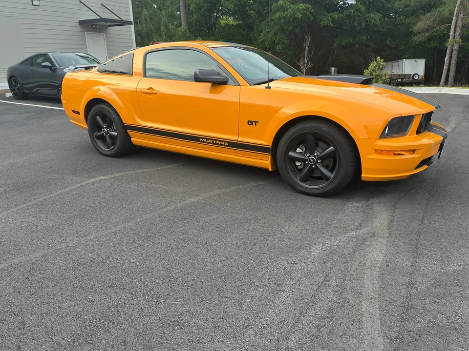 2007 Ford S197 Mustang GT - Image 8 of 31