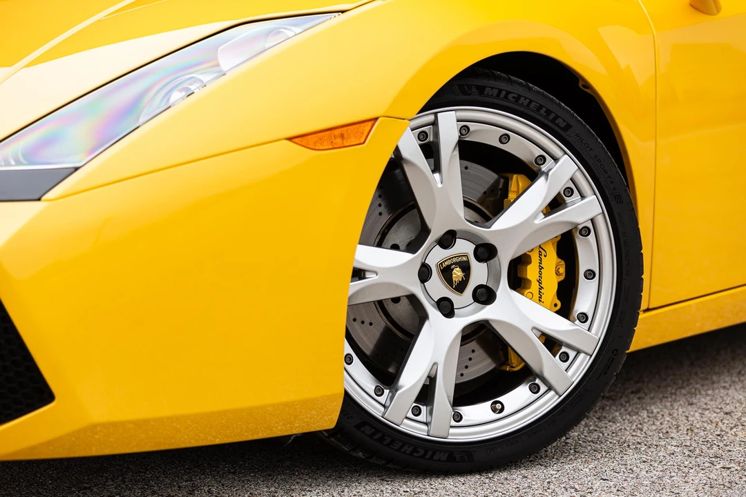 2007 Lamborghini Gallardo - Image 13 of 31