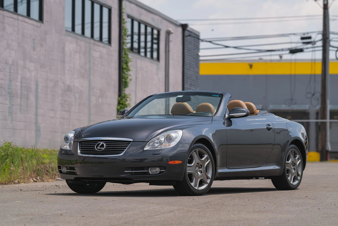 2007 Lexus SC430 - Image 3 of 31