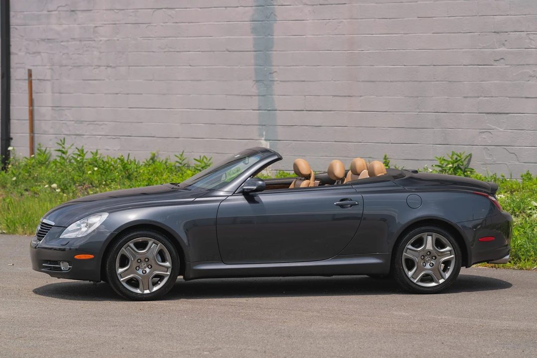 2007 Lexus SC430 - Image 7 of 31