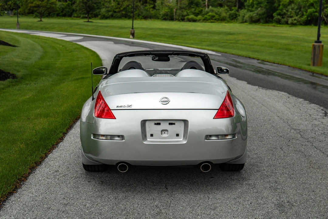 2007 Nissan 350Z 5th Gen - Image 17 of 31