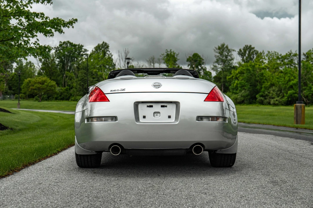 2007 Nissan 350Z 5th Gen - Image 16 of 31