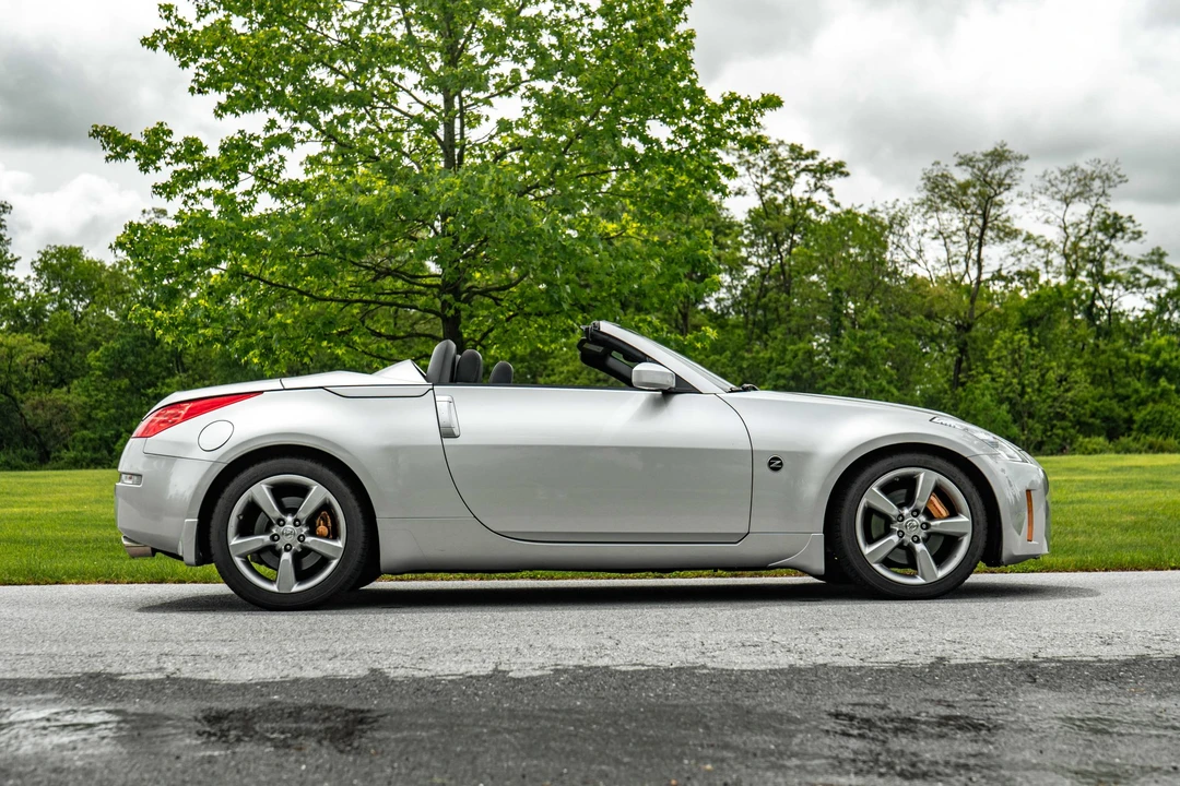 2007 Nissan 350Z 5th Gen - Image 8 of 31
