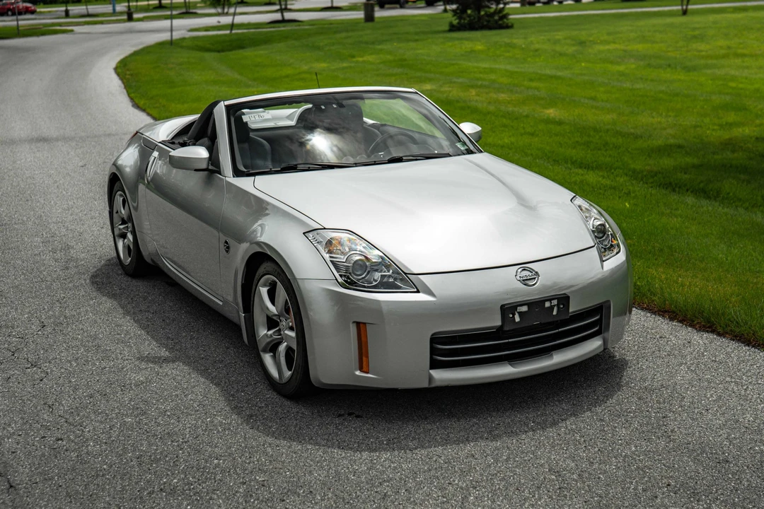2007 Nissan 350Z 5th Gen - Image 3 of 31