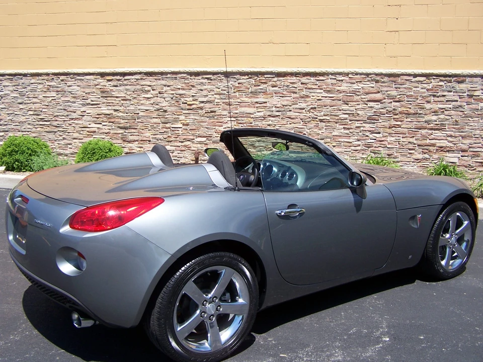2007 Pontiac Solstice - Image 30 of 31