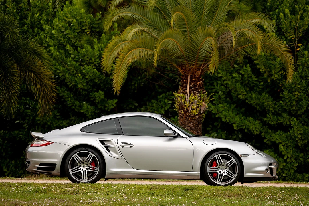 2007 Porsche 997 Turbo - Image 6 of 31