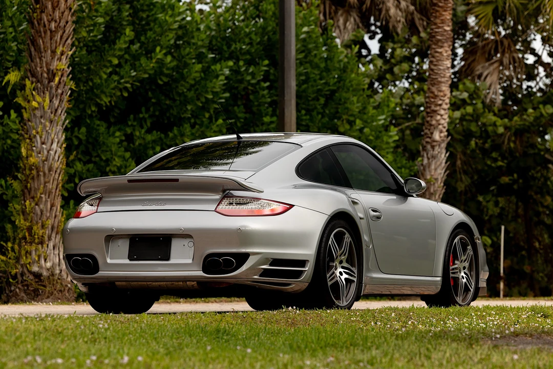 2007 Porsche 997 Turbo - Image 2 of 31