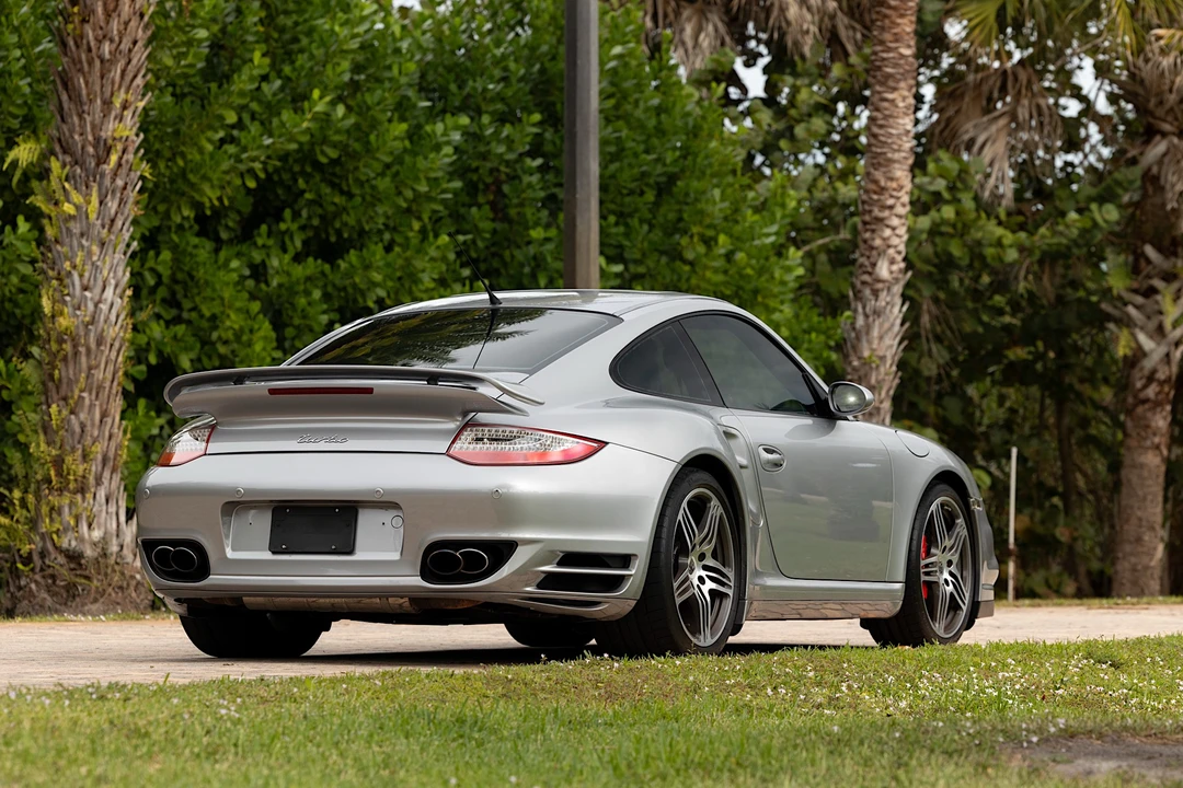 2007 Porsche 997 Turbo - Image 8 of 31