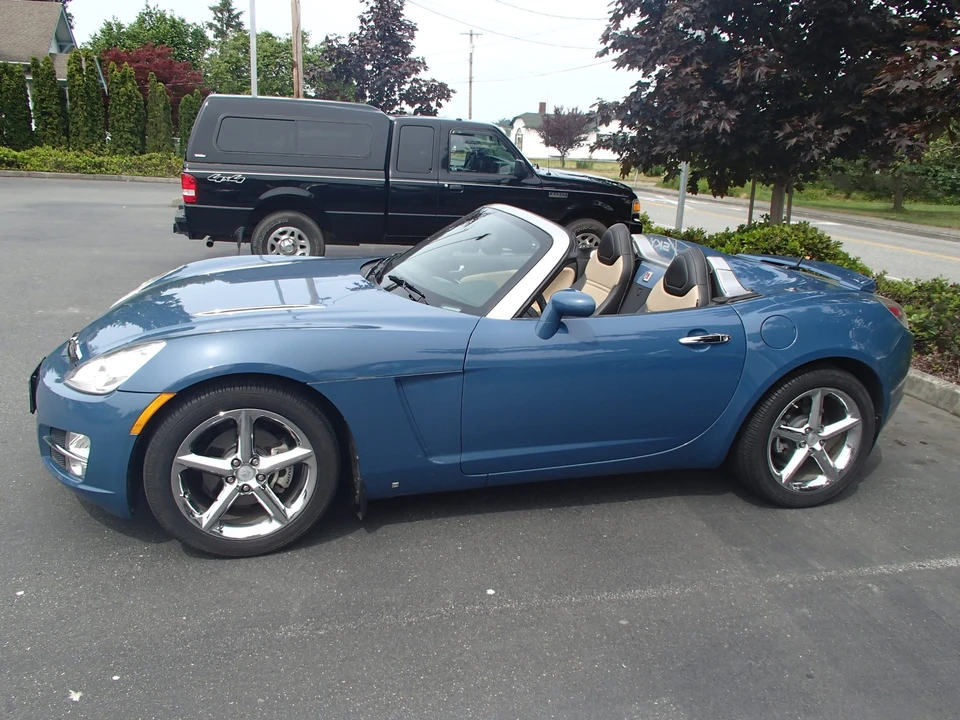 2007 Saturn Sky - Image 7 of 27