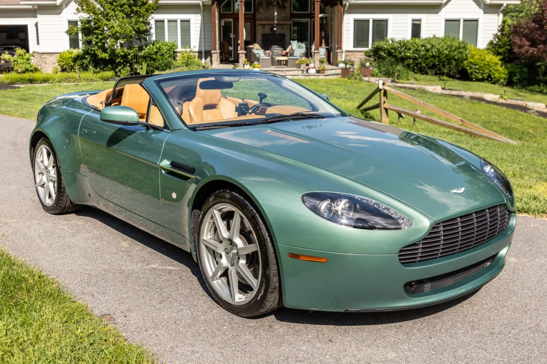 2008 Aston Martin V8 Vantage (2006-2017) - Image 1 of 31