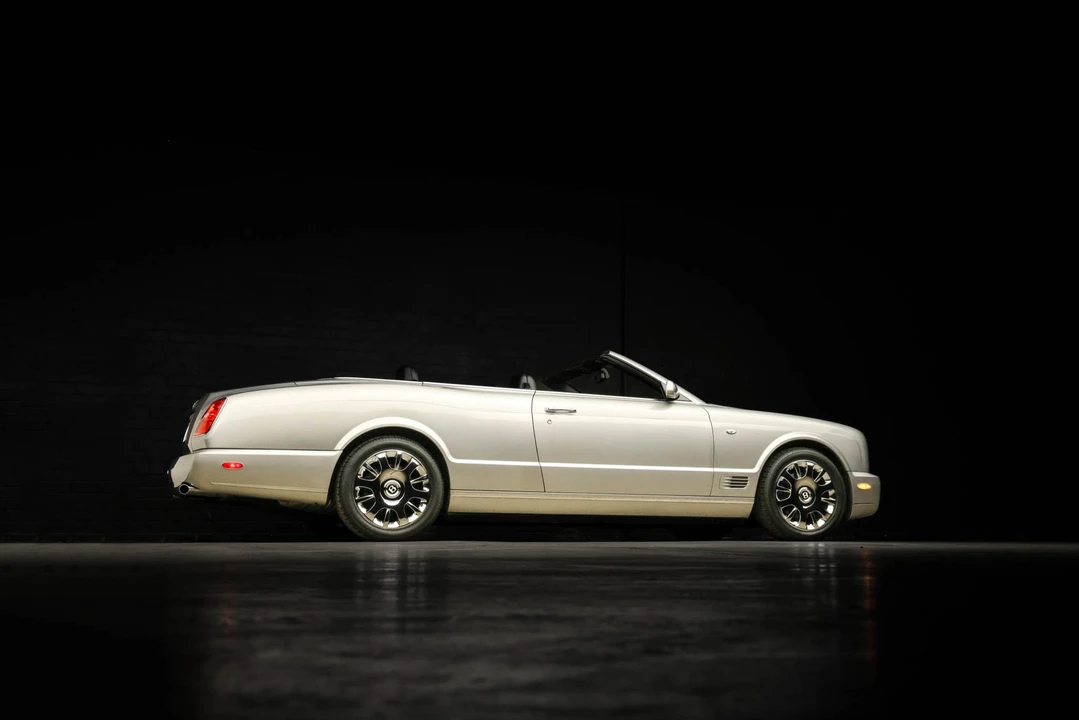 2008 Bentley Azure 2nd Gen - Image 17 of 31