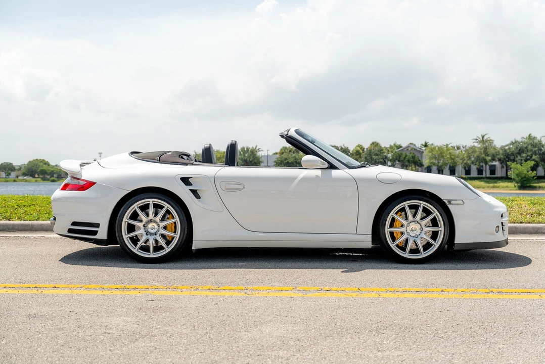 2008 Porsche 997 Turbo - Image 9 of 31