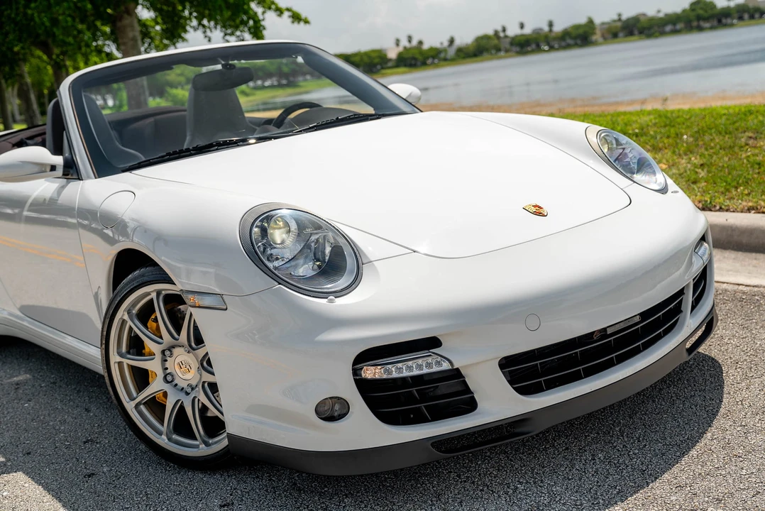 2008 Porsche 997 Turbo - Image 29 of 31