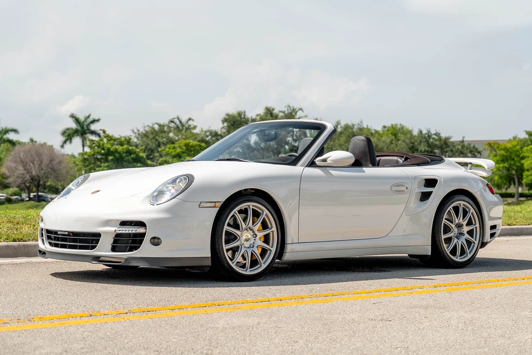 2008 Porsche 997 Turbo - Image 2 of 31