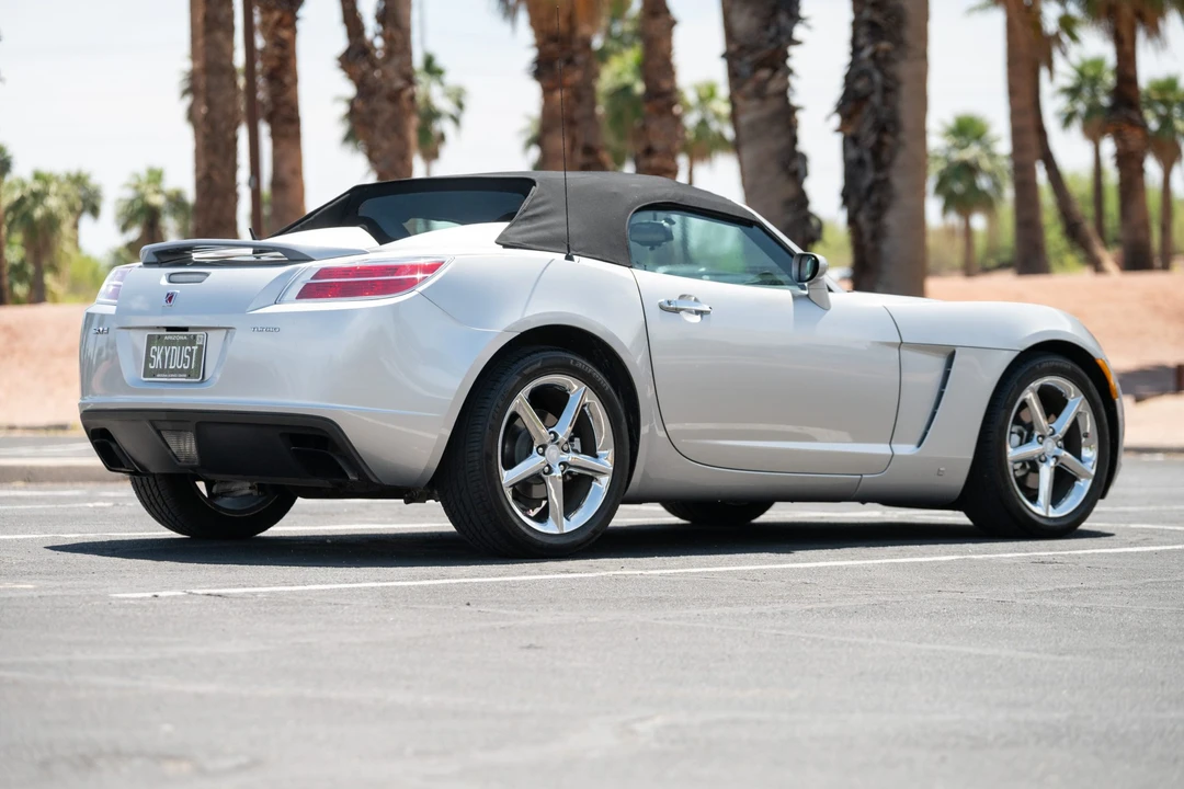 2008 Saturn Sky Red Line - Image 16 of 31