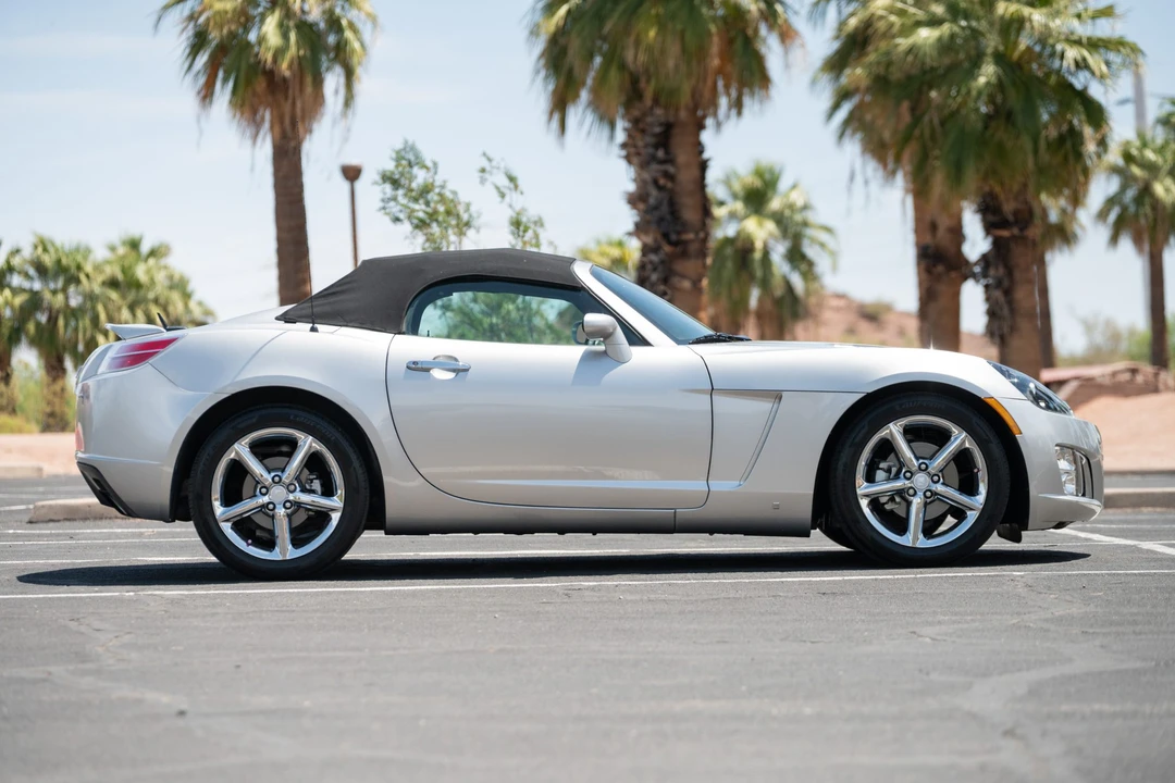 2008 Saturn Sky Red Line - Image 17 of 31