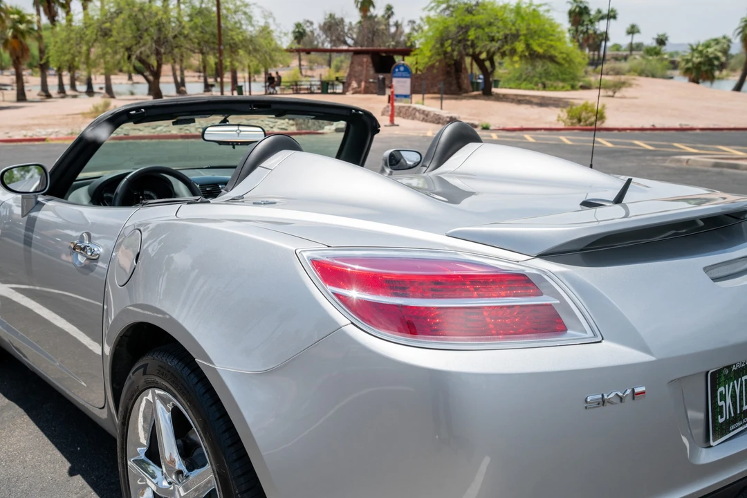 2008 Saturn Sky Red Line - Image 30 of 31