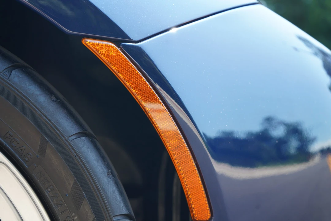 2008 Tesla Roadster - Image 27 of 31