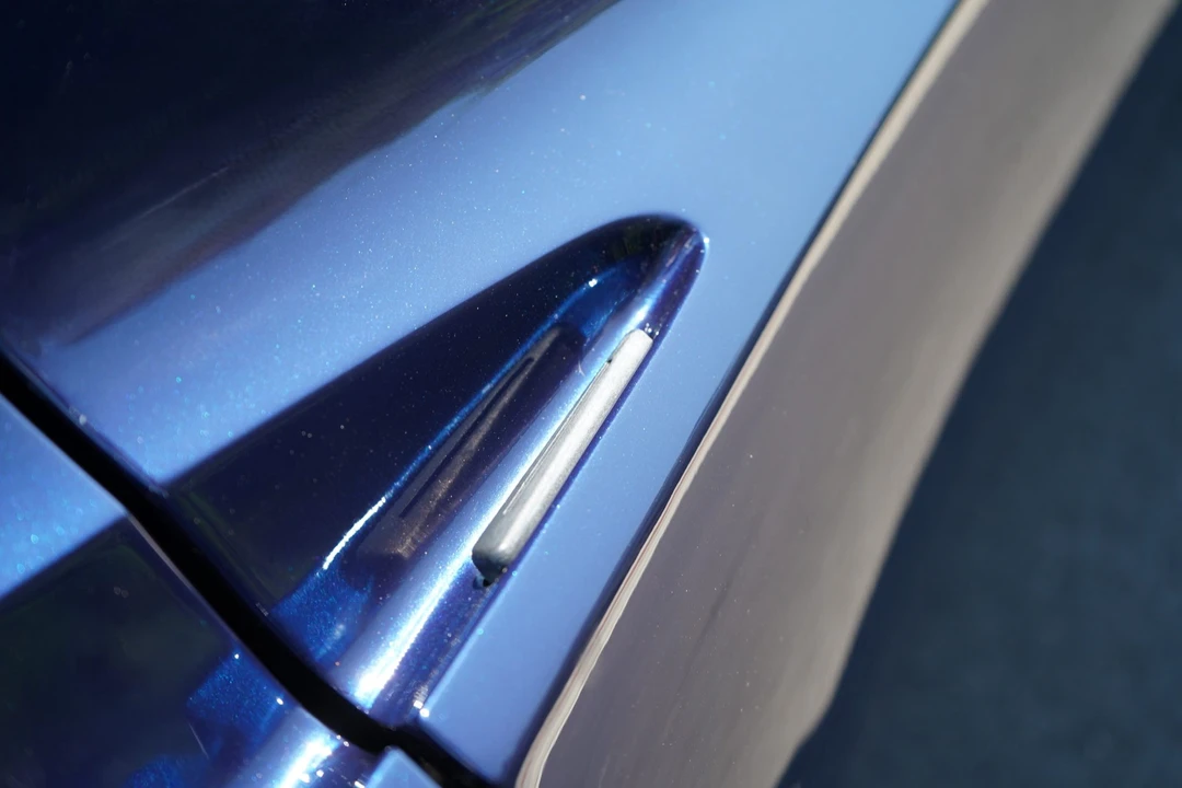2008 Tesla Roadster - Image 31 of 31