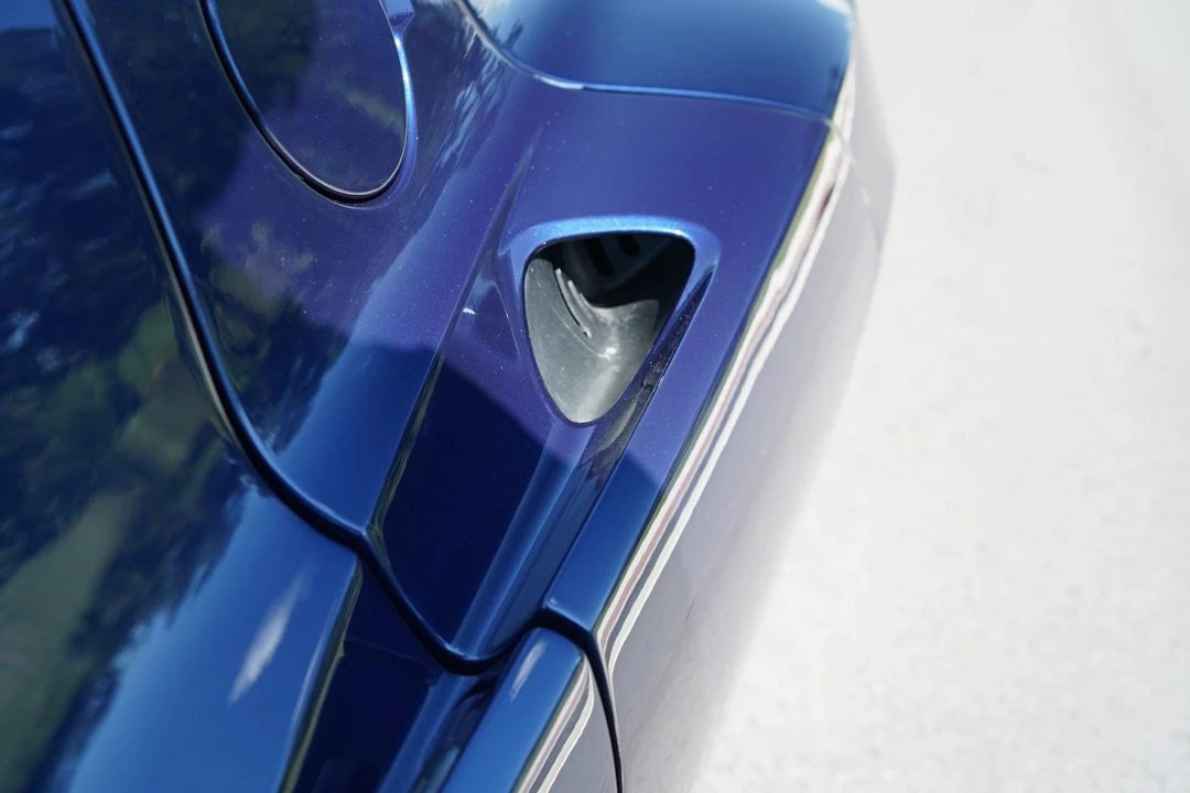 2008 Tesla Roadster - Image 30 of 31