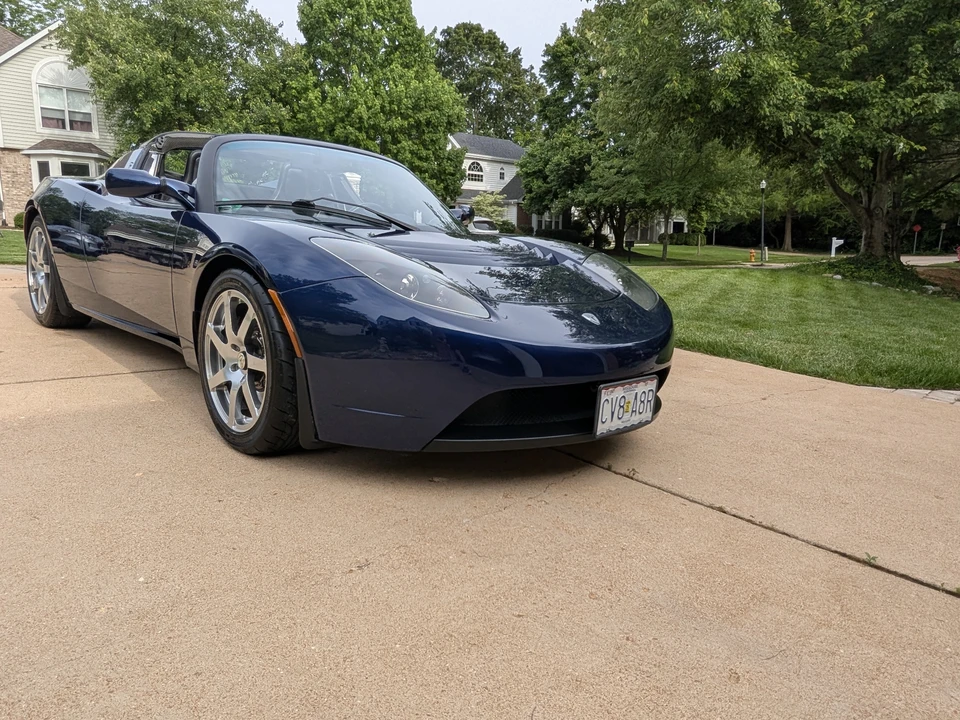 2008 Tesla Roadster - Image 23 of 31