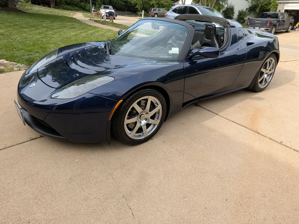 2008 Tesla Roadster - Image 27 of 31