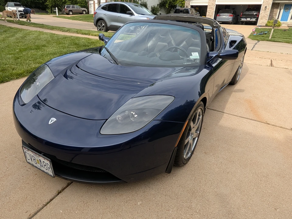 2008 Tesla Roadster - Image 25 of 31