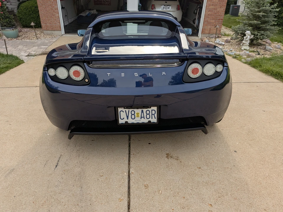 2008 Tesla Roadster - Image 13 of 31