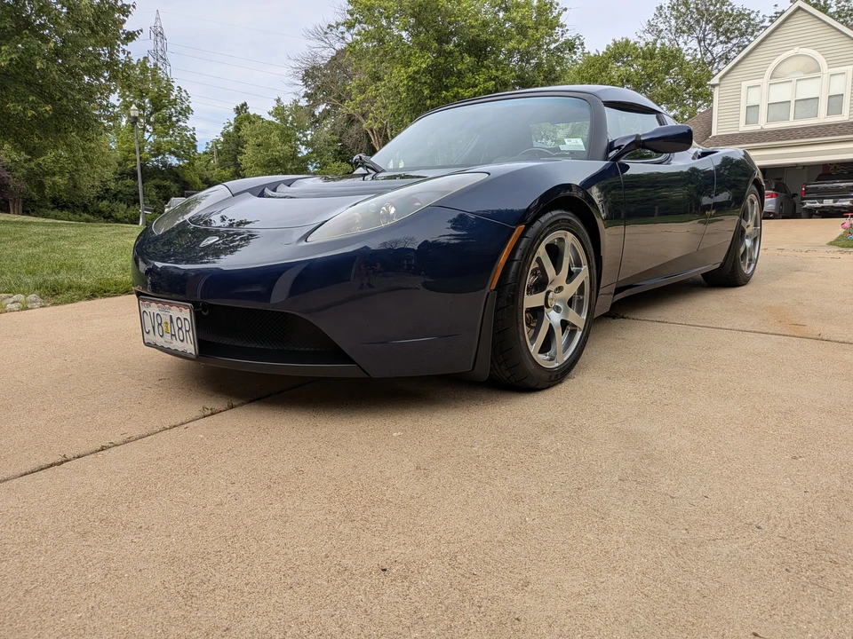 2008 Tesla Roadster - Image 9 of 31