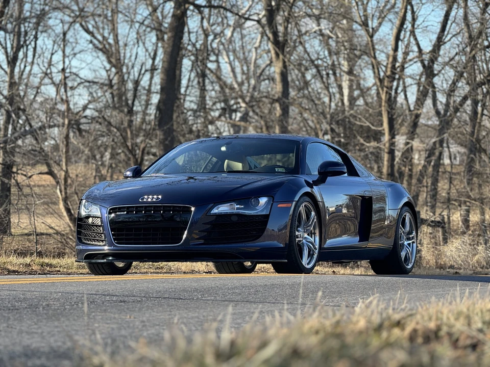 2009 Audi 42 R8 - Image 30 of 31