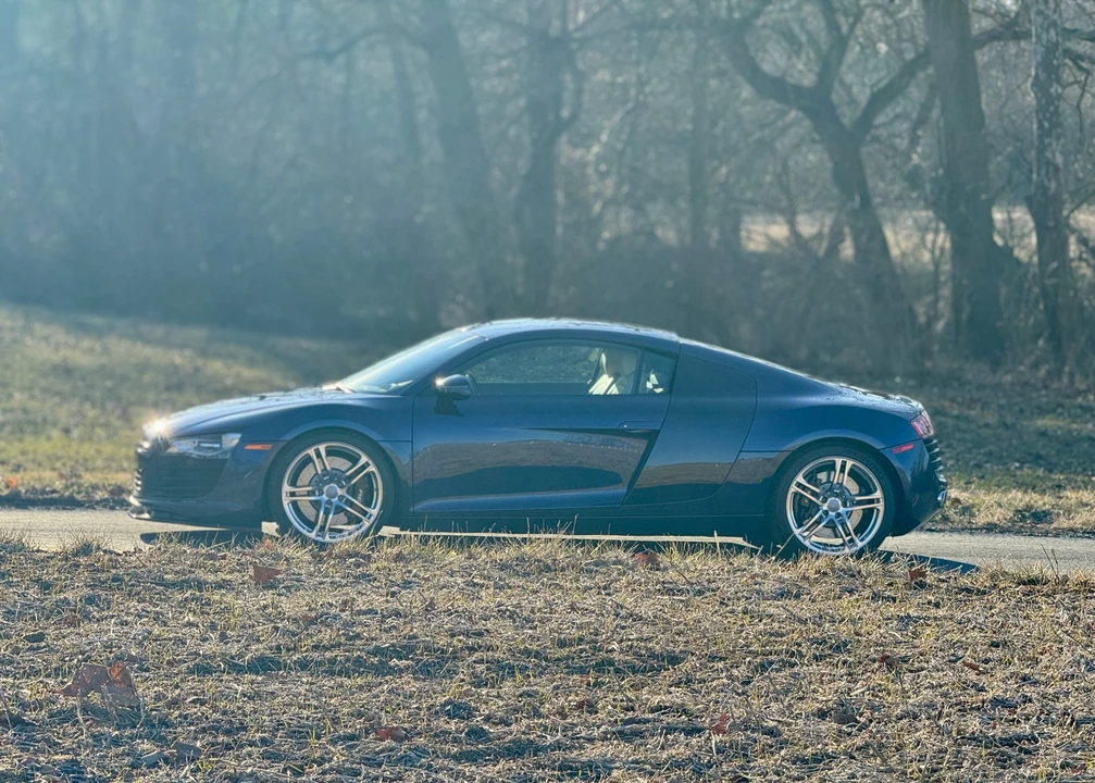 2009 Audi 42 R8 - Image 26 of 31