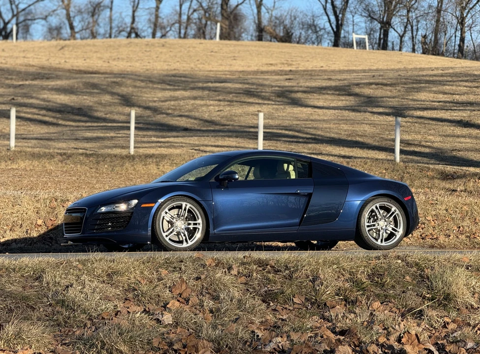 2009 Audi 42 R8 - Image 28 of 31