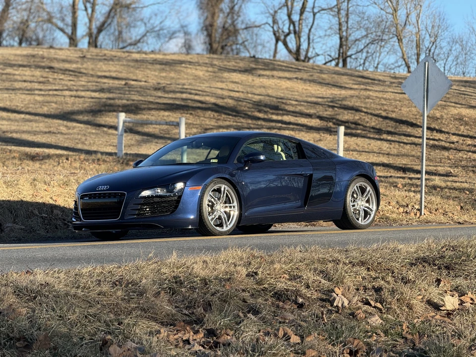 2009 Audi 42 R8 - Image 29 of 31