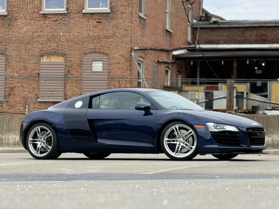 2009 Audi 42 R8 - Image 13 of 31