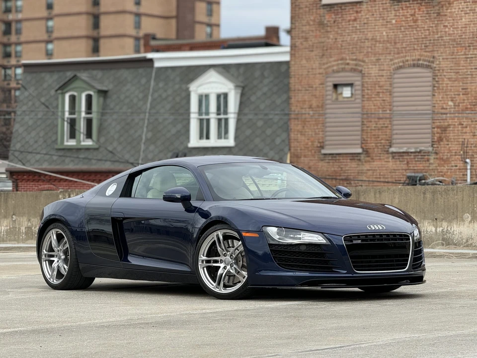 2009 Audi 42 R8 - Image 11 of 31
