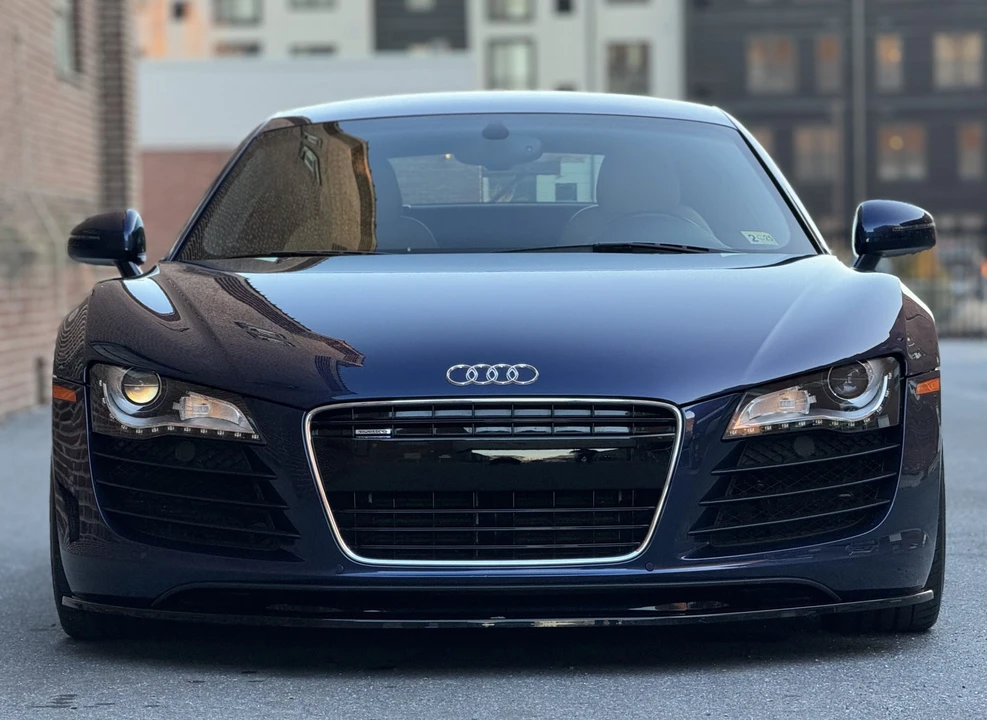 2009 Audi 42 R8 - Image 8 of 31