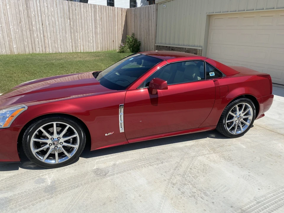 2009 Cadillac XLR-V - Image 27 of 31