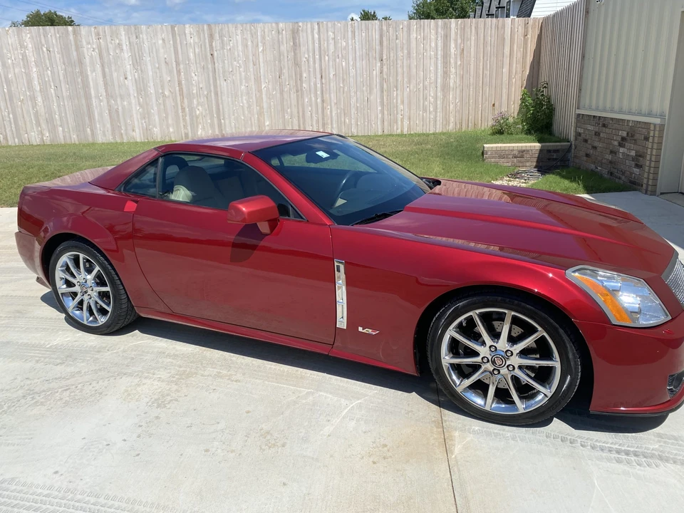 2009 Cadillac XLR-V - Image 21 of 31