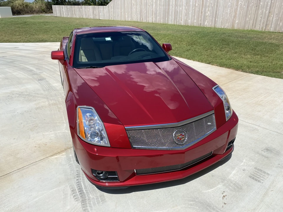2009 Cadillac XLR-V - Image 18 of 31
