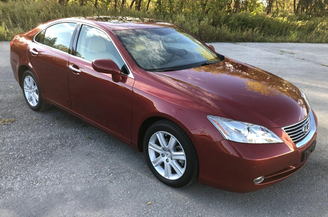 2009 Lexus ES 5th Gen - Image 18 of 31