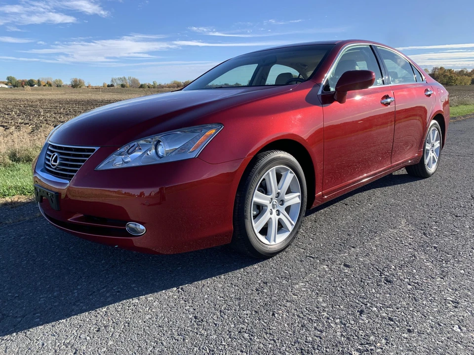 2009 Lexus ES 5th Gen - Image 29 of 31