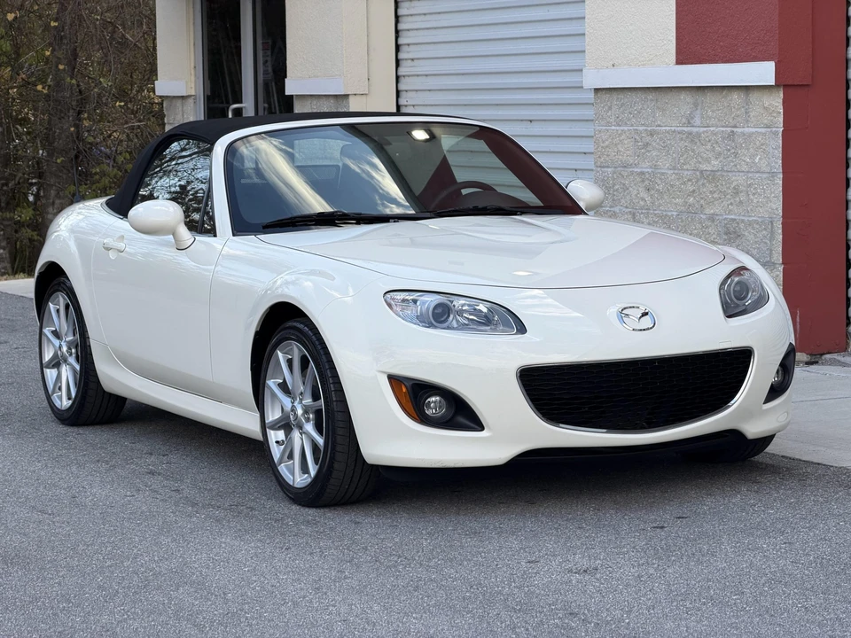 2009 Mazda NC MX-5 Miata - Image 17 of 31