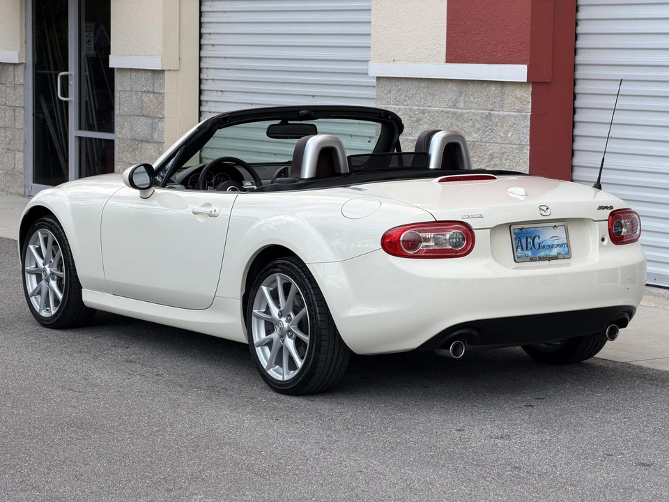 2009 Mazda NC MX-5 Miata - Image 28 of 31